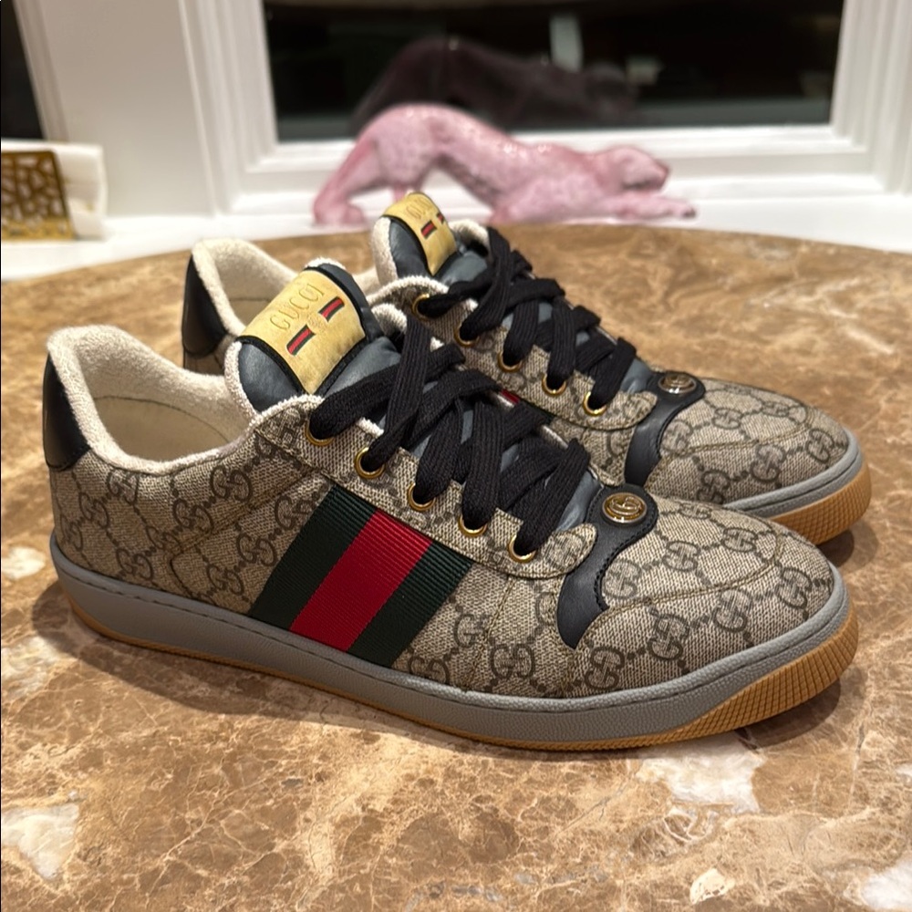 Gucci Cream and Black Sneakers with Luxury Details. Unworn.